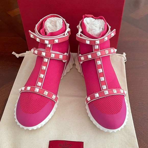Valentino Garavani Rockstud High-top Sneakers In Pink - Picture 4 of 10